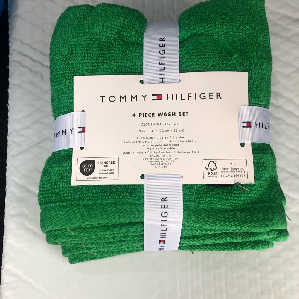 Set of 4 Tommy Hilfiger Green Washcloths